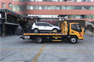 周浦镇附近汽车拖车电话