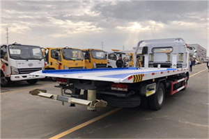 周浦镇汽车救援补胎