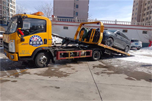 周浦镇救援拖车费用怎么算